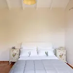 The Blooming House Makriótika
